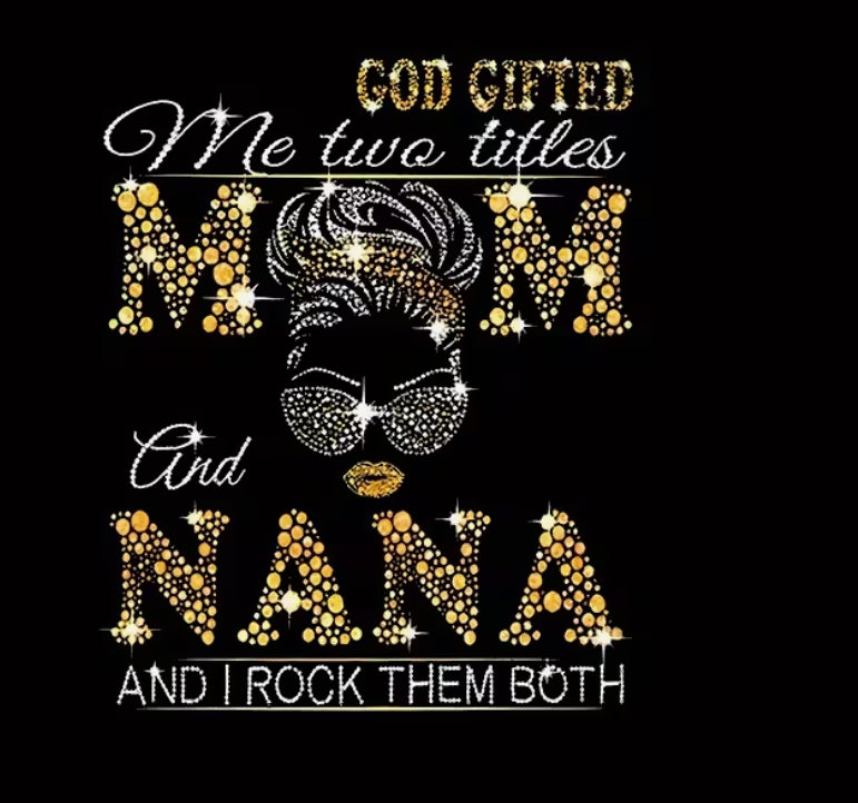 SWEATSHIRT —  MOM & NANA