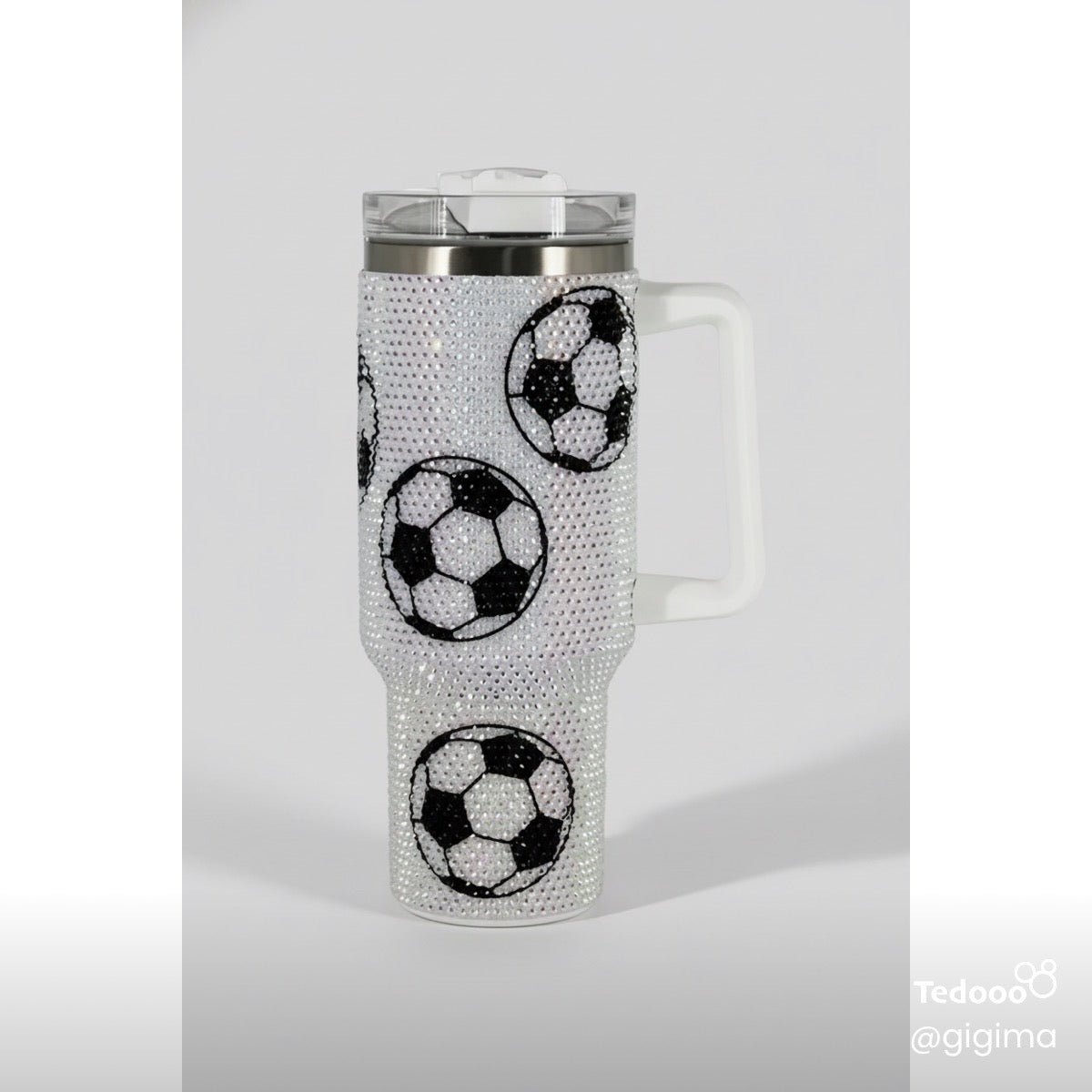 ✨ 40 oz Soccer Rhinestone Tumbler ✨